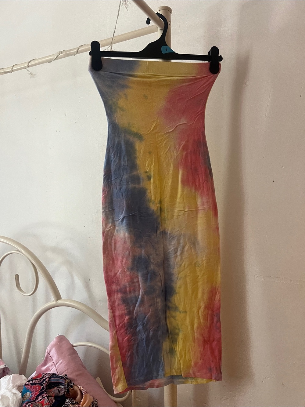 Black Bead Tie-Dye Strapless Bodycon Dress in Yellow, Blue, Pink